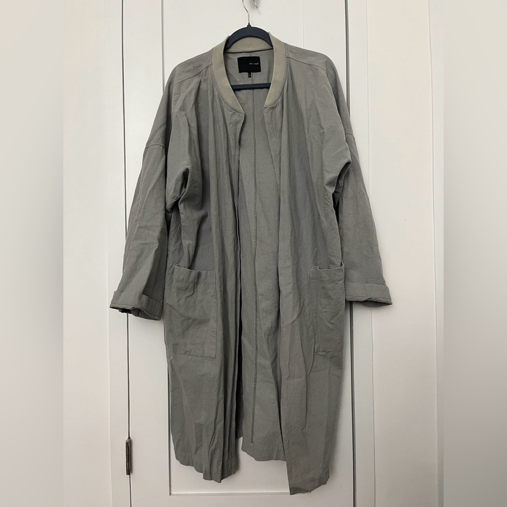 Gray oak and fort overcoat